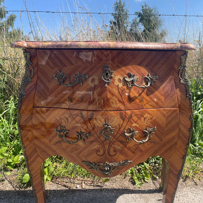 commode_marqueterie_plateau_marbre