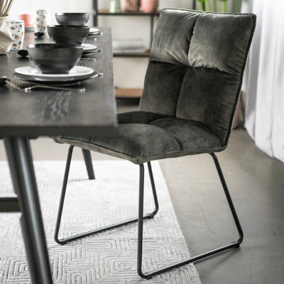 chaise_velours_kaki