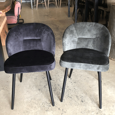 chaises_velours_couleur