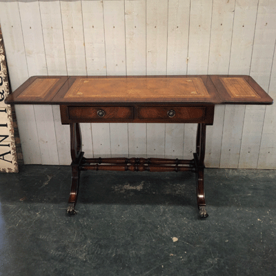bureau_acajou