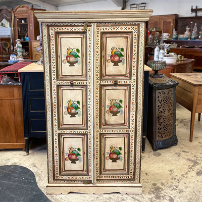 armoire_bois_peinte