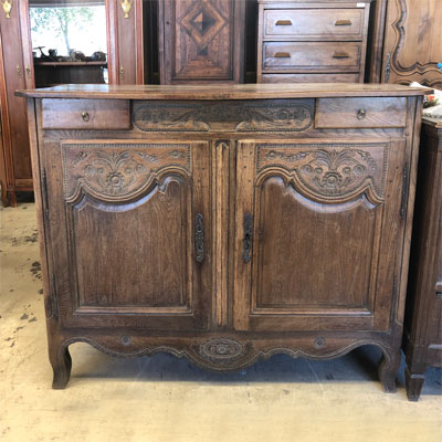 buffet_ancien