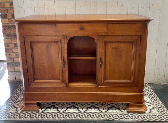 buffet_merisier