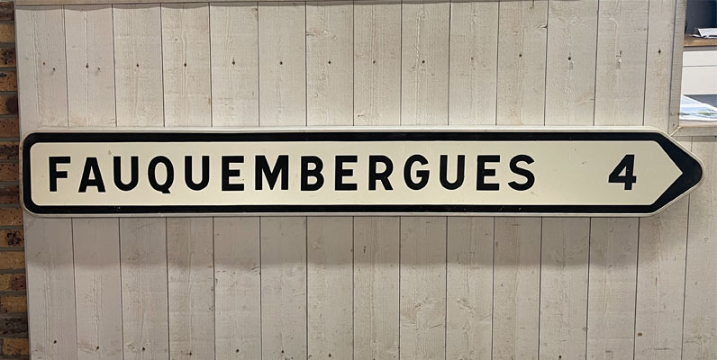 panneau_signalisation_village
