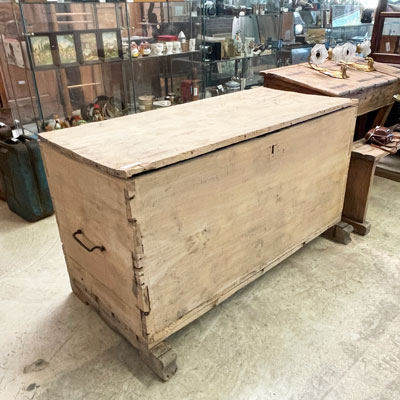 coffre_ancien_bois_decape