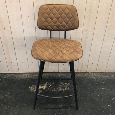 tabouret_marron_vieilli