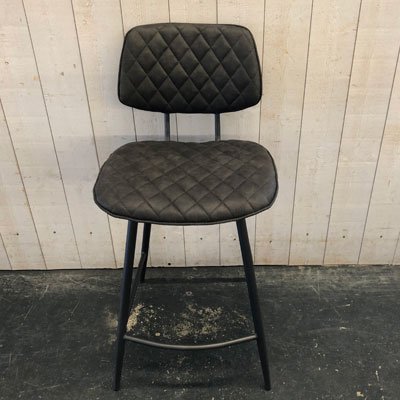 tabouret_noir_vieilli