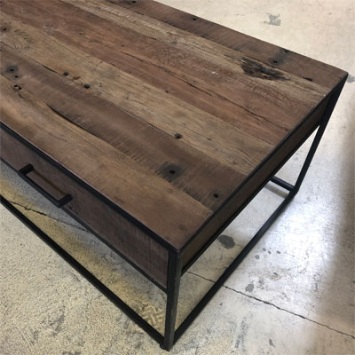 table_basse_vieux_bois_metal