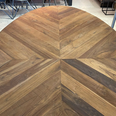 table_effet_parquet_ovale