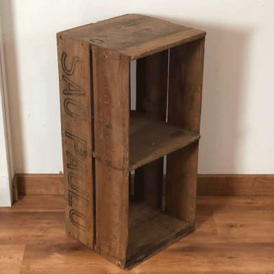 caisse_ancienne_etagere