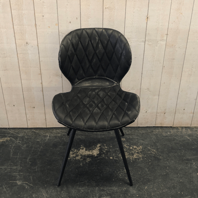 chaise_imitation_cuir