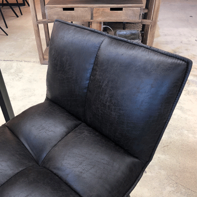 tabouret_noir_effet_vieilli