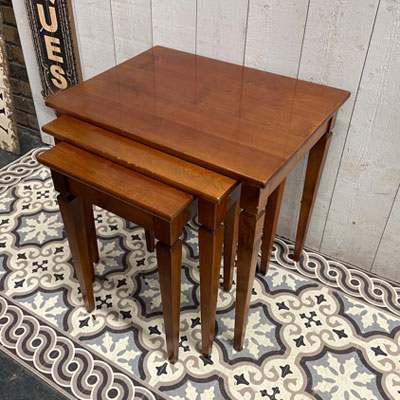 tables_gigognes_merisier