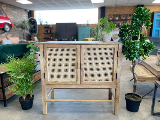 meuble_bois_exotique_portes_rotin