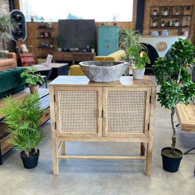 meuble_bois_exotique_portes_rotin