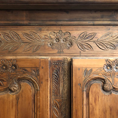 armoire_pin_ancienne
