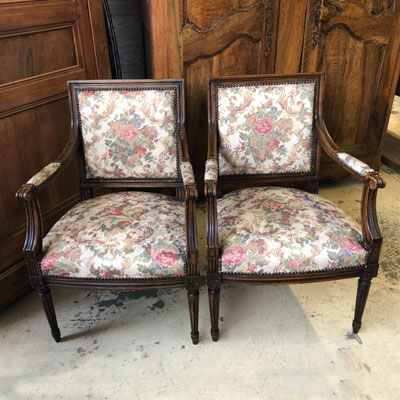 paire_fauteuils_louisXVI