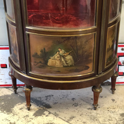 vitrine_arrondie