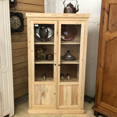 vitrine_pin