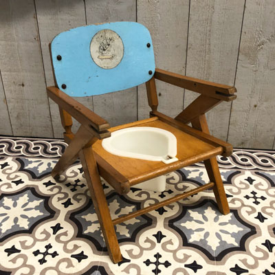 chaise_percee_enfant