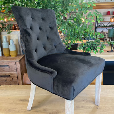 chaise_velours_capitonne_anthracite_pieds_bois