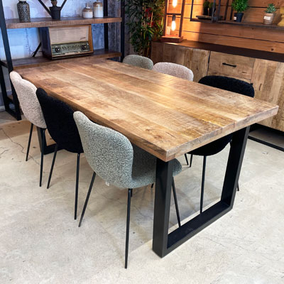 table_manguier_pieds_metal
