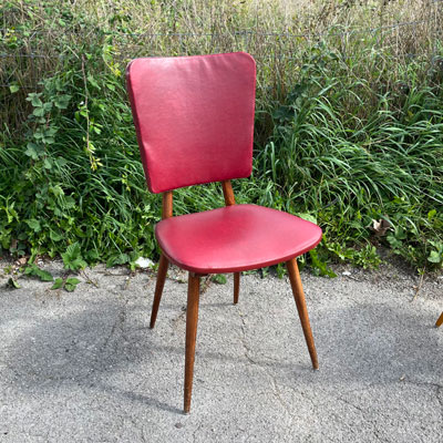 chaise_vintage_rouge