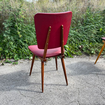 chaises_vintage_rouges